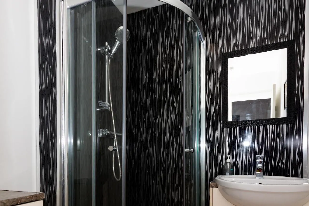 Aa Lets Gateshead Apartment Newcastle upon Tyne