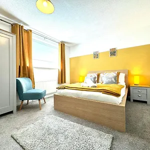 The Alnham, Large 3 Bed Apartment, Close To The Newcastle upon Tyne